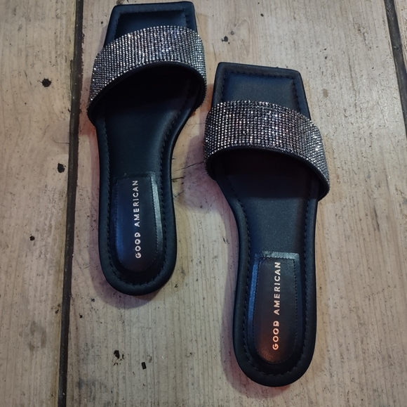 Good American Black Diamond Slides Size 7W - Picture 1 of 7